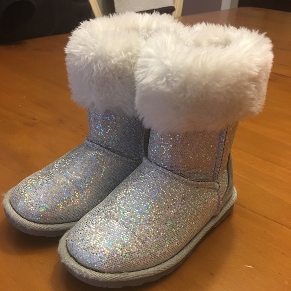 2 pair Maggie & Zoe boots - Picture 3 of 7